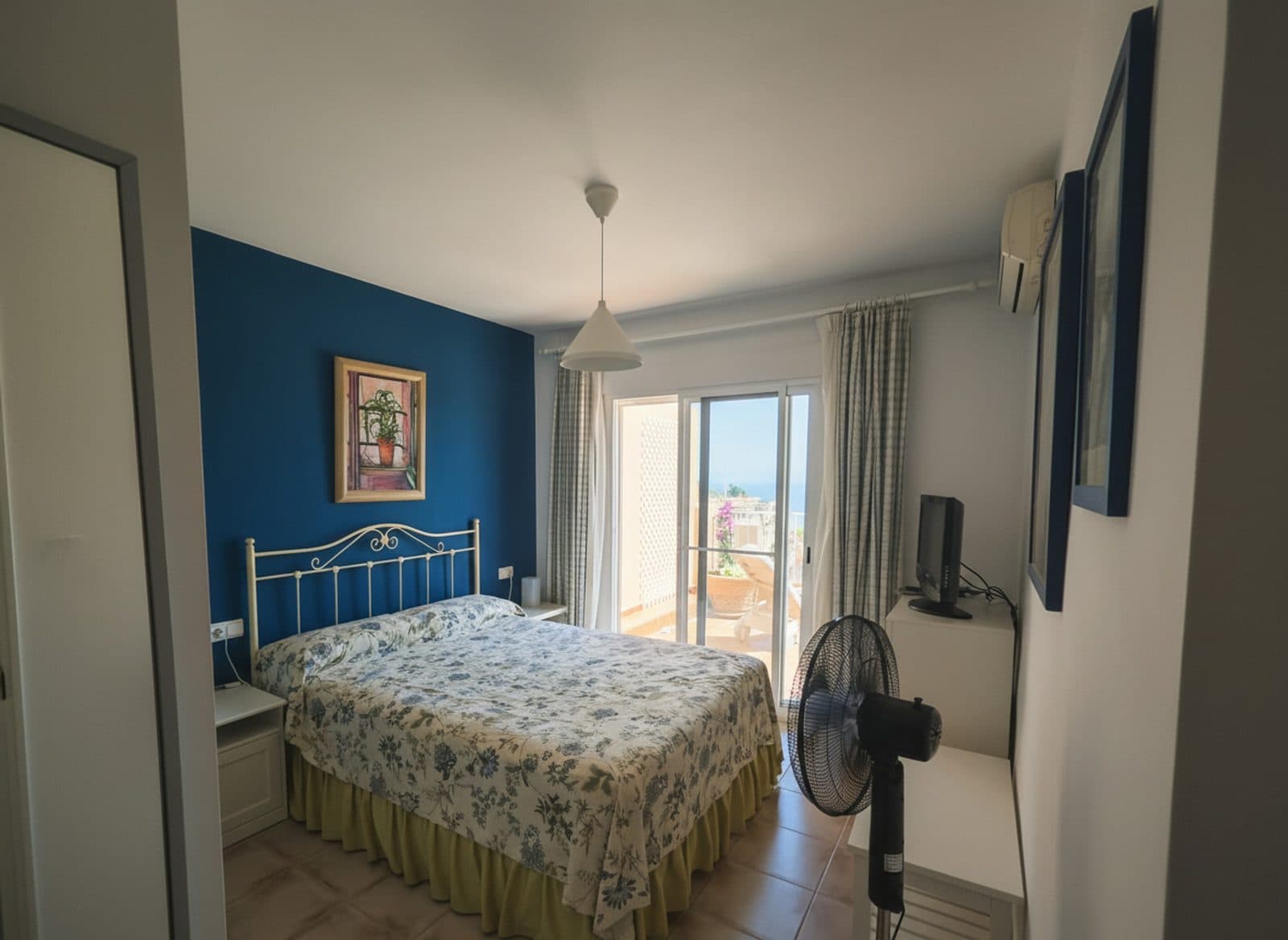 Main bedroom