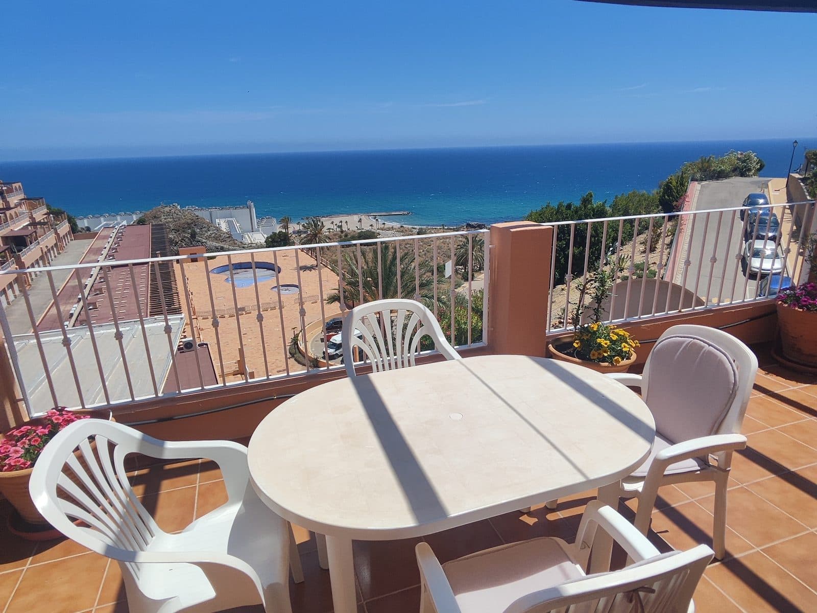 Main view of the apartment with sea views