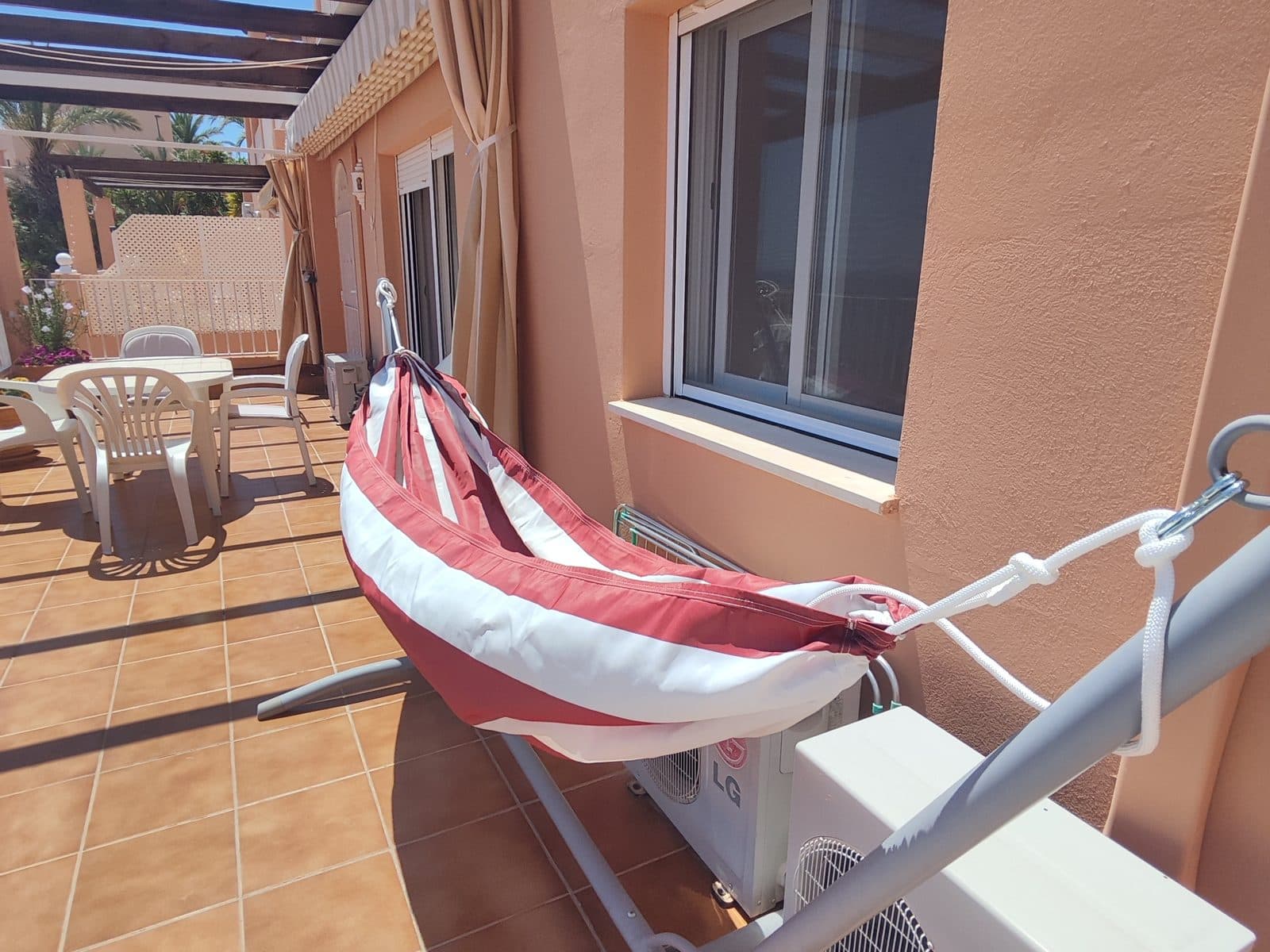 Terrace with sea views